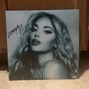 Alina Baraz signed vinyl